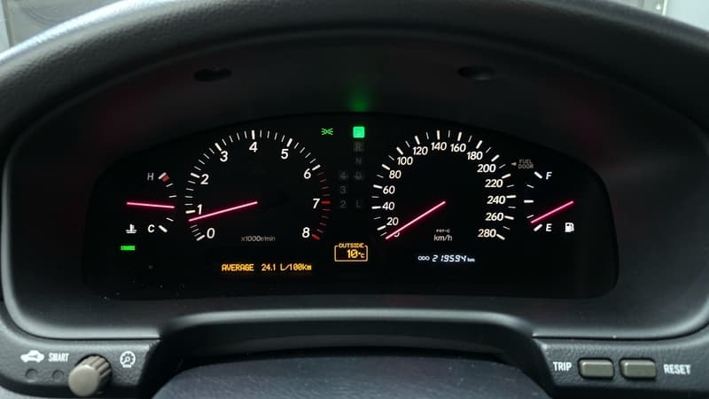 2003 Lexus LS - 8
