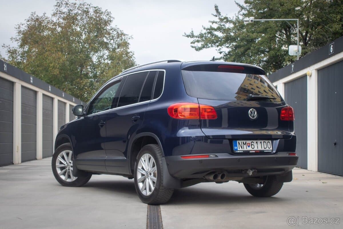 2011 Volkswagen TIGUAN - 8