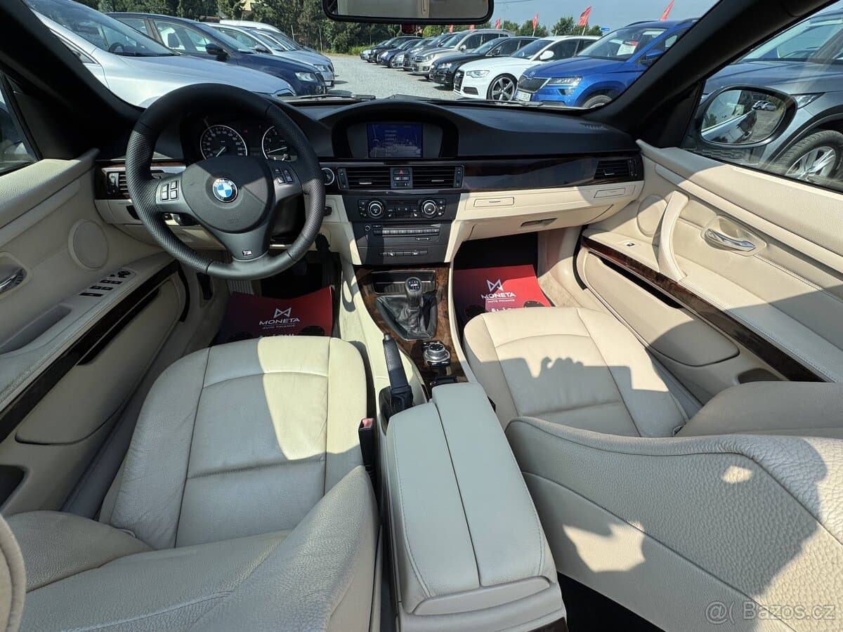 2010 BMW 3-SERIES - 8