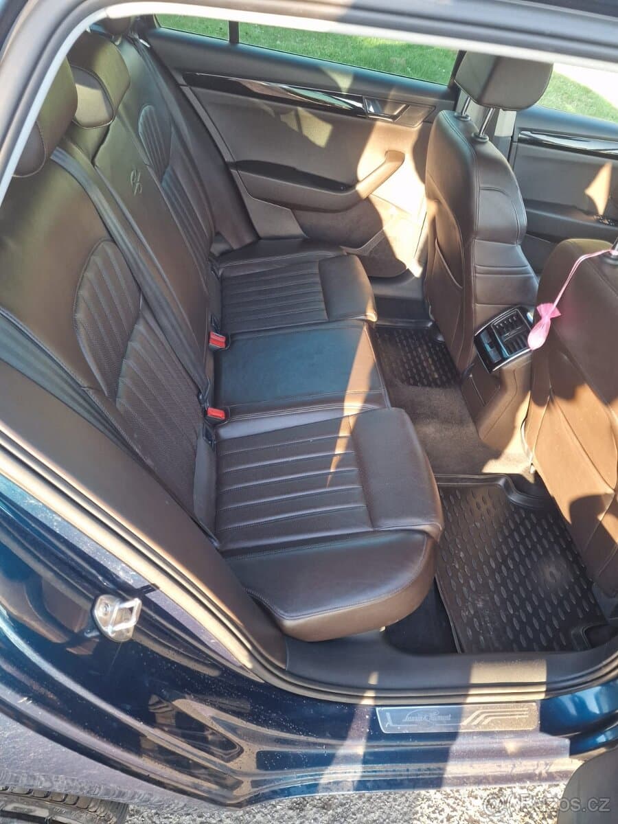 Škoda SUPERB - 8