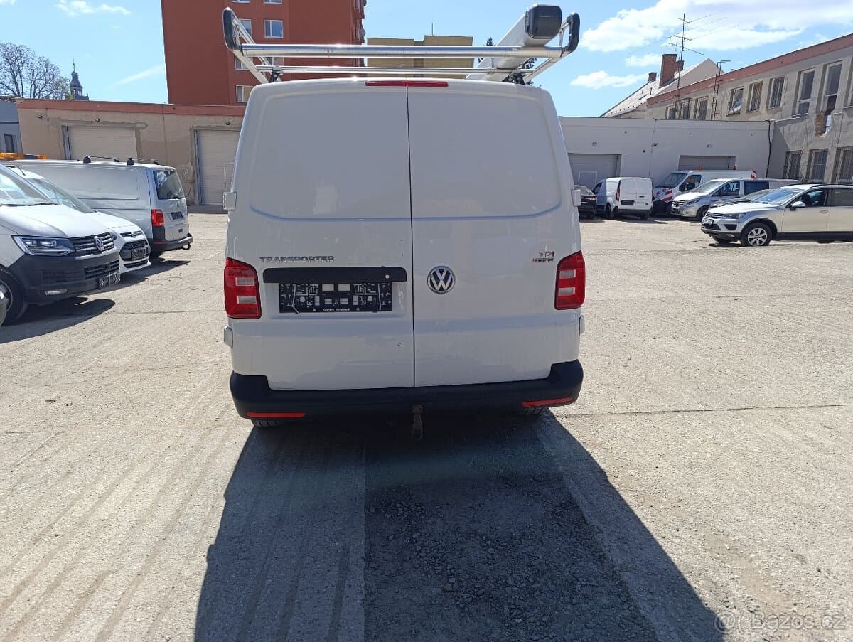 2016 Volkswagen TRANSPORTER - 8