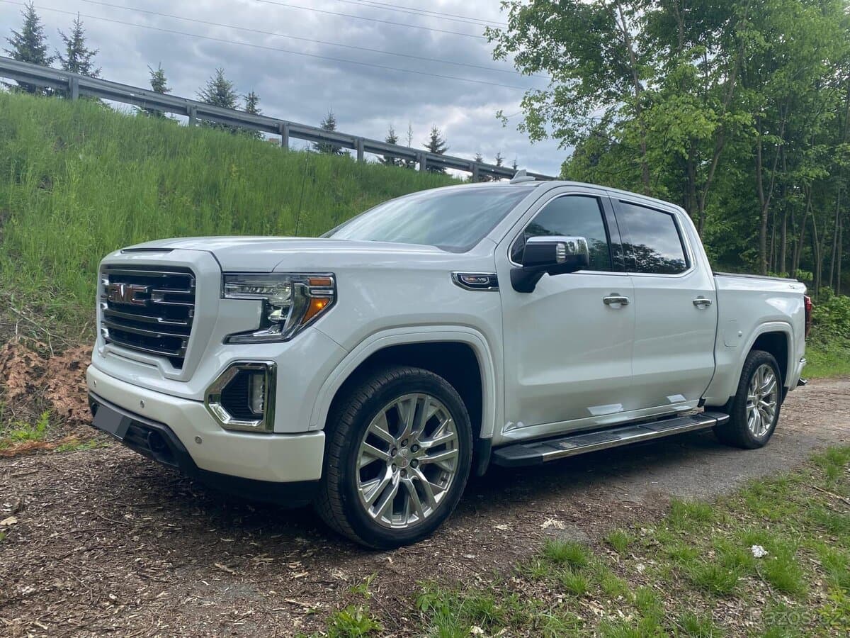 GMC SIERRA - 8