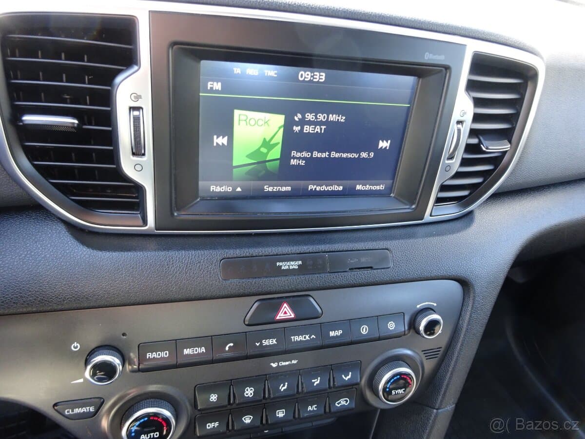 2016 Kia SPORTAGE - 8