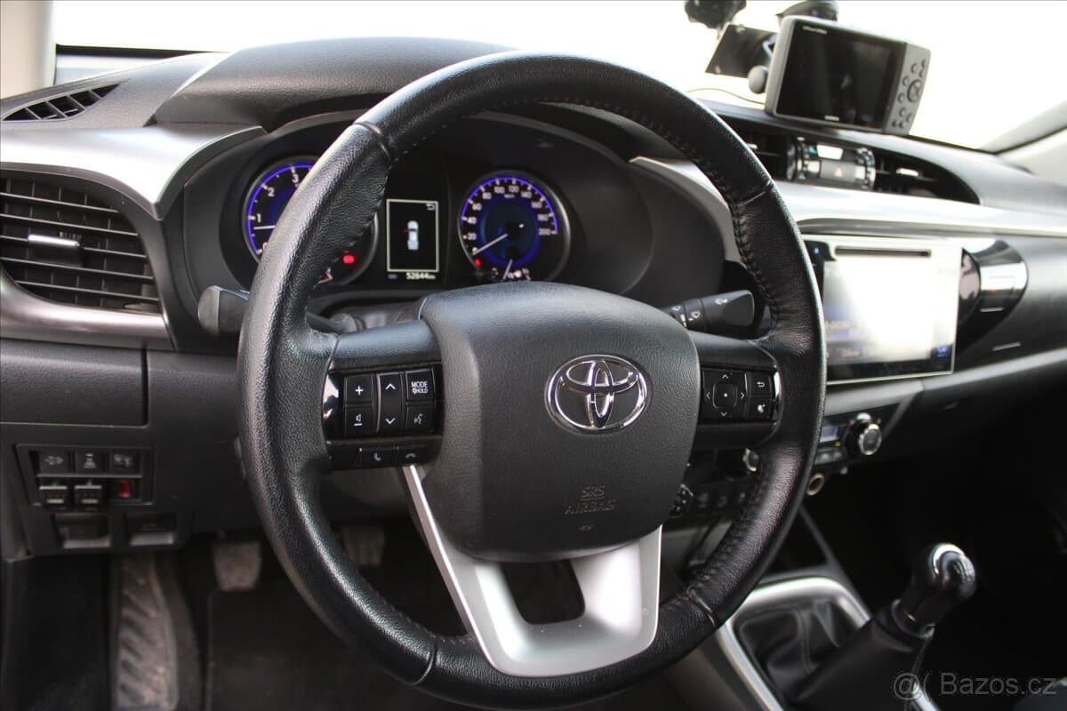 2020 Toyota HILUX - 8