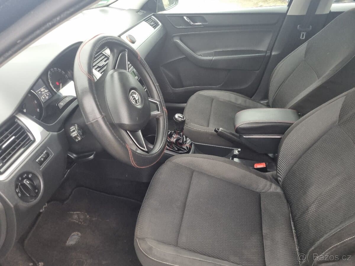 2014 Škoda RAPID - 8