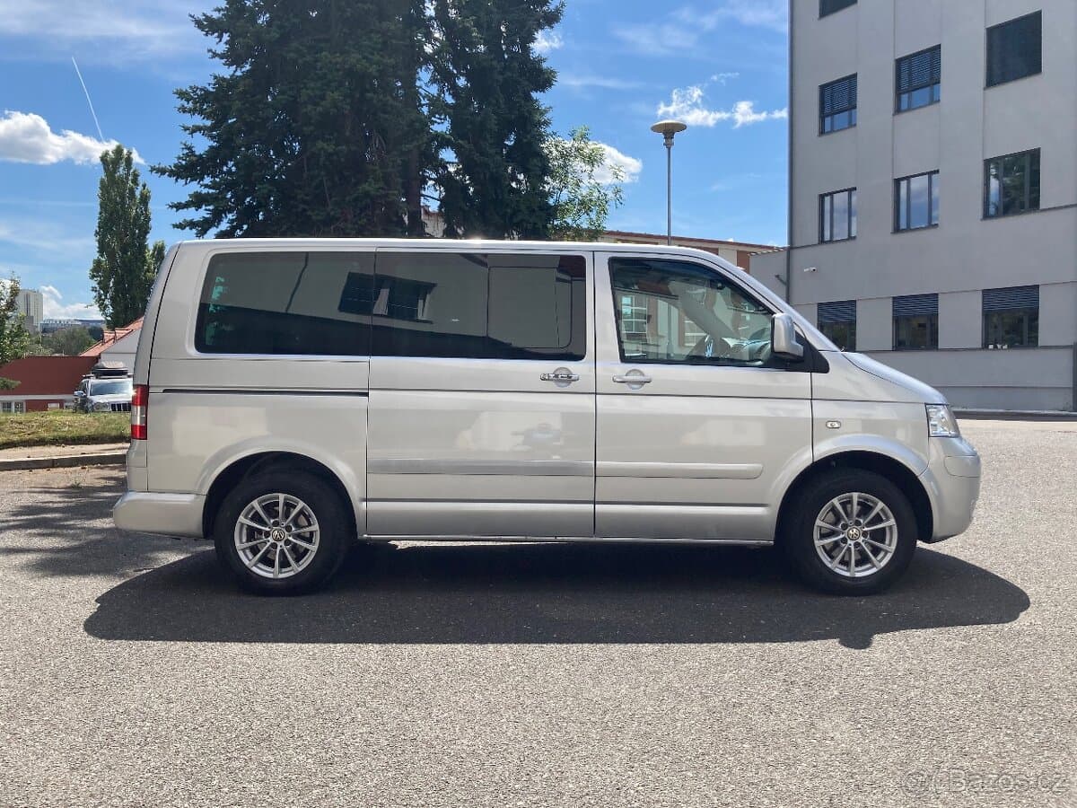 2006 Volkswagen MULTIVAN - 8