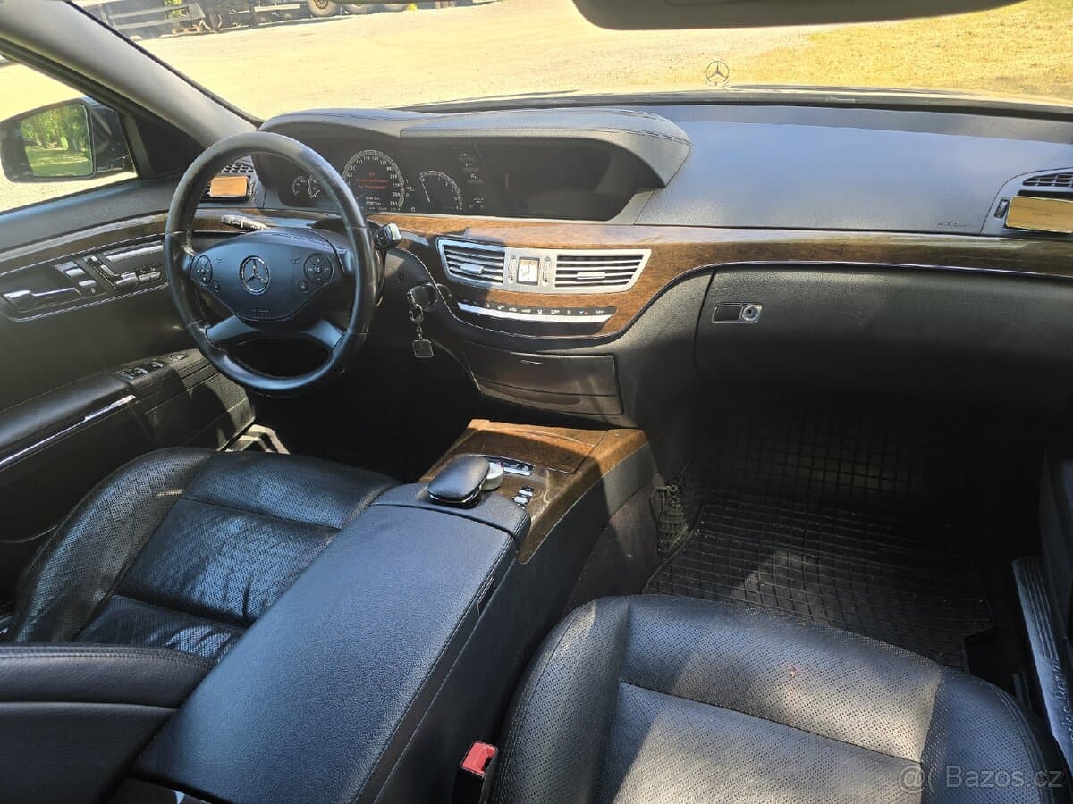 2010 Mercedes-Benz OSTATNÍ - 8