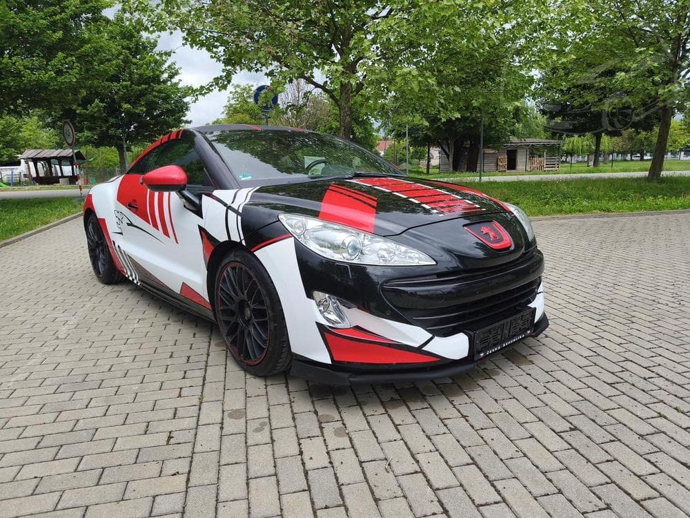 2011 Peugeot RCZ - 8