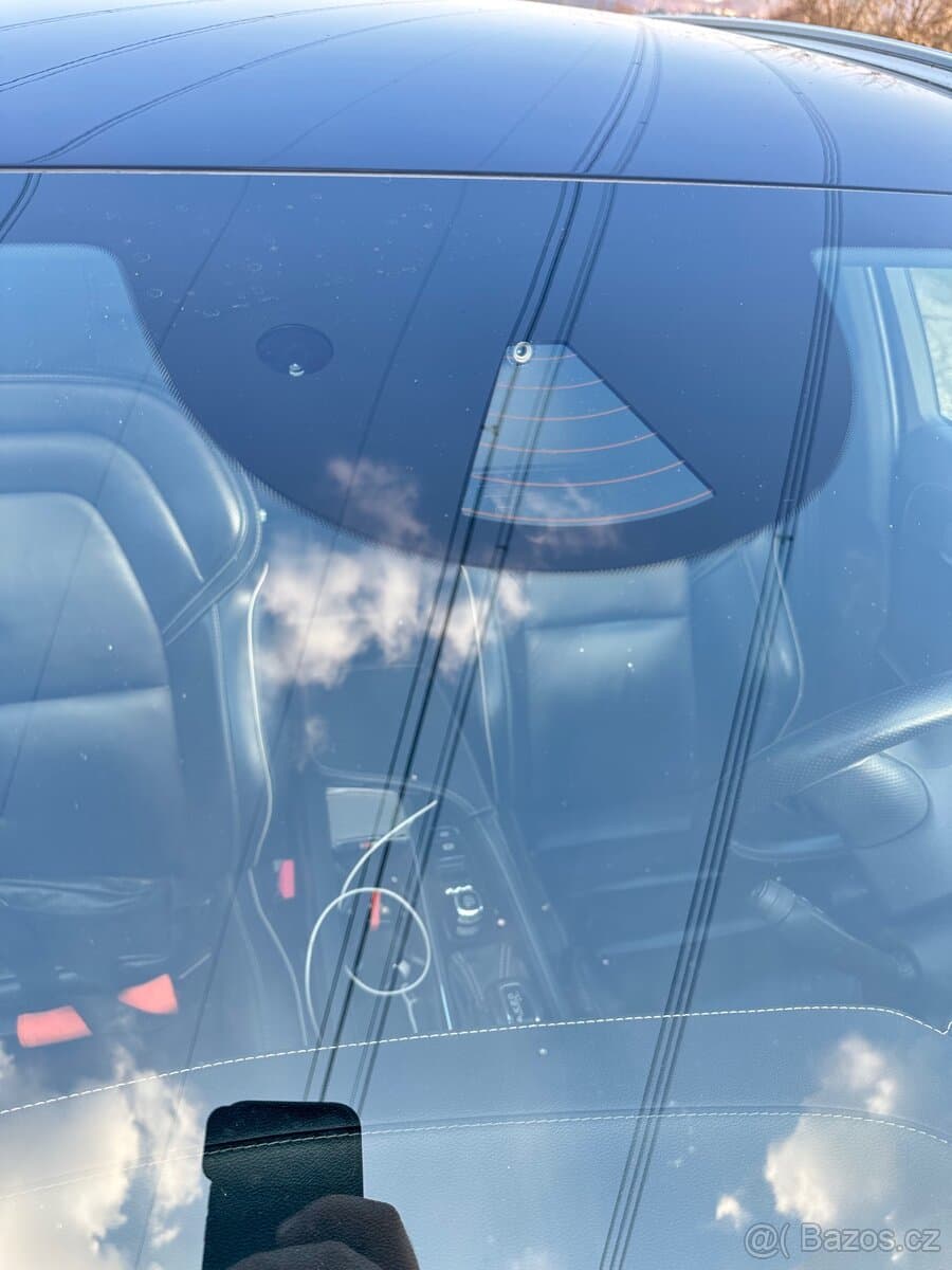 2019 Volvo V90 - 8