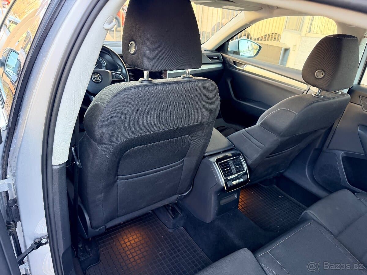 2018 Škoda SUPERB - 8