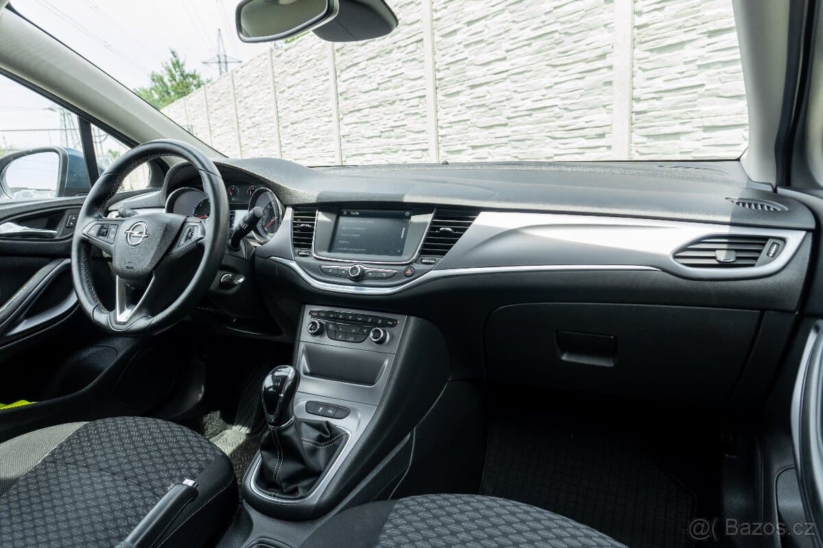 2016 Opel ASTRA - 8