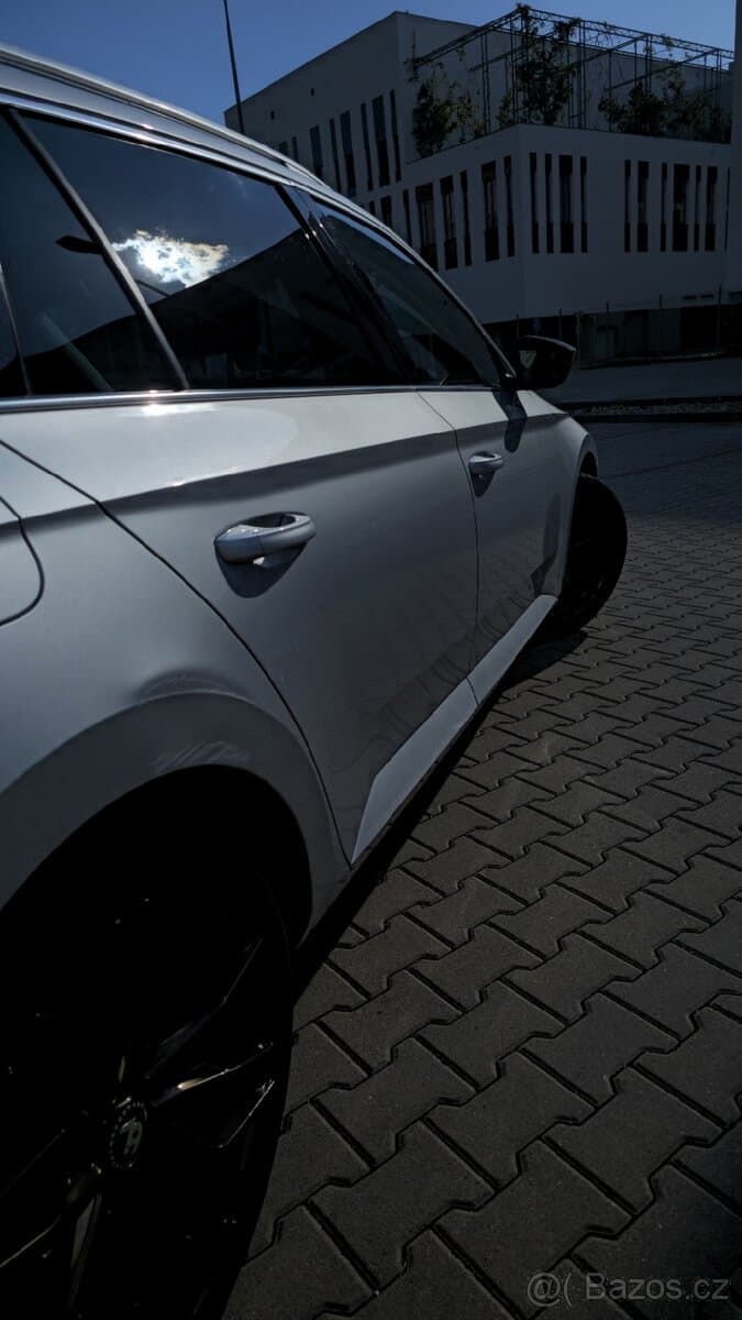 2018 Škoda SUPERB - 8