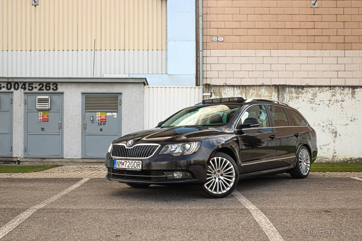 2014 Škoda SUPERB - 8
