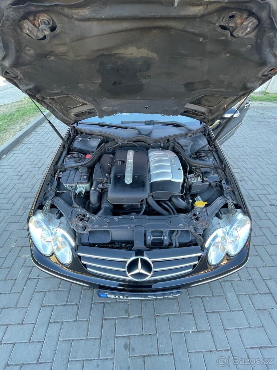 2002 Mercedes-Benz CLK - 8