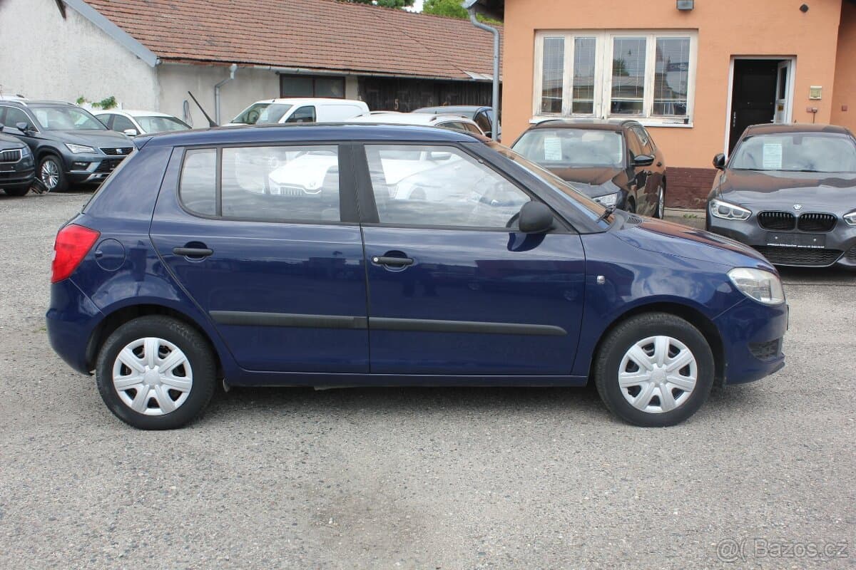 2011 Škoda FABIA - 8