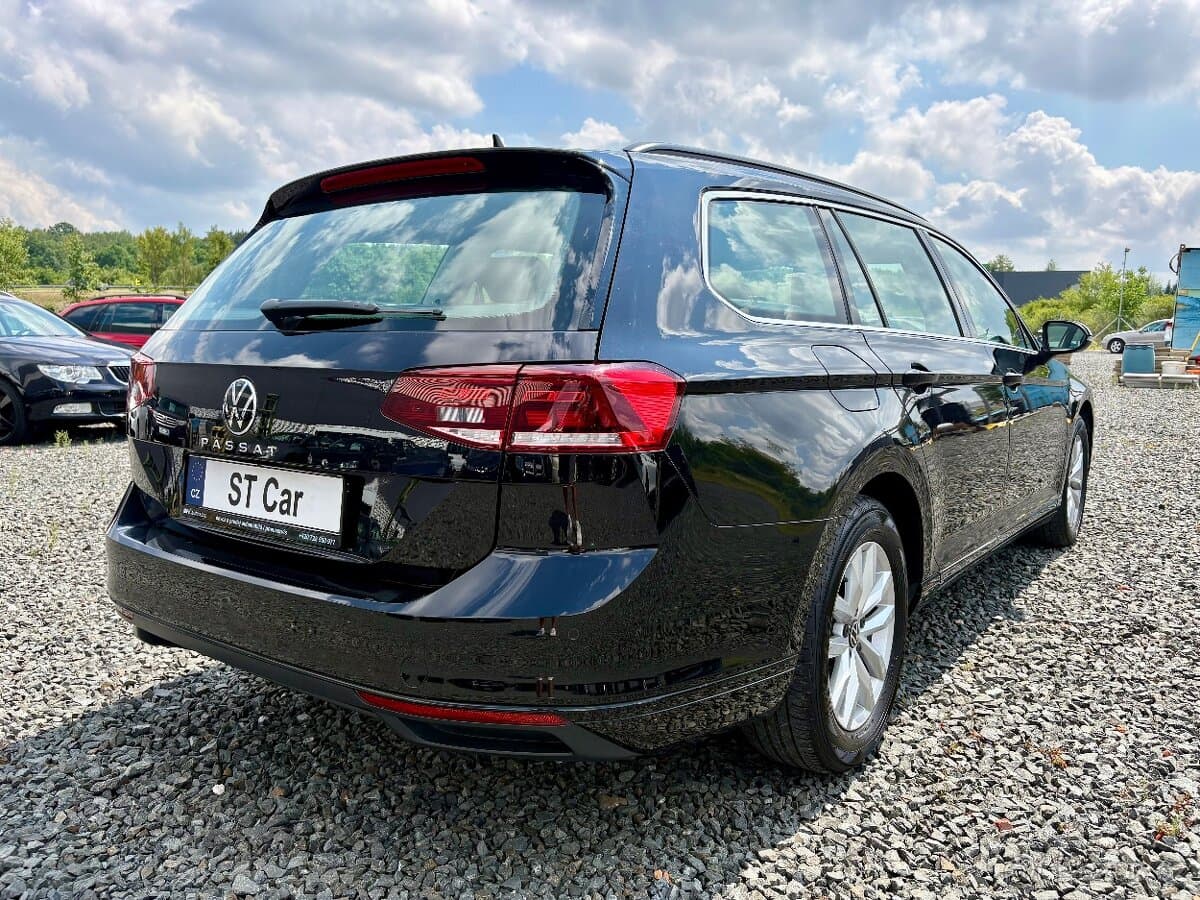 2021 Volkswagen PASSAT - 8
