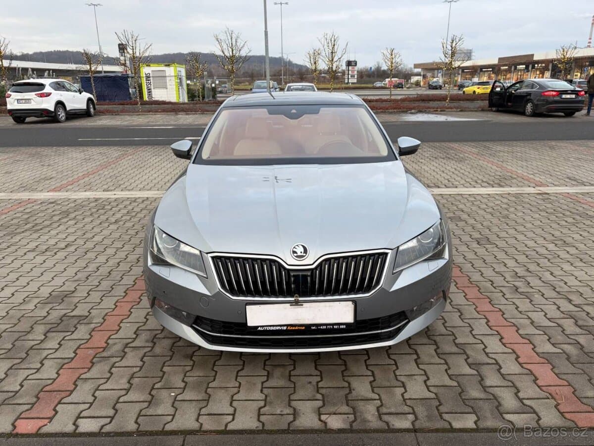 2015 Škoda SUPERB - 8