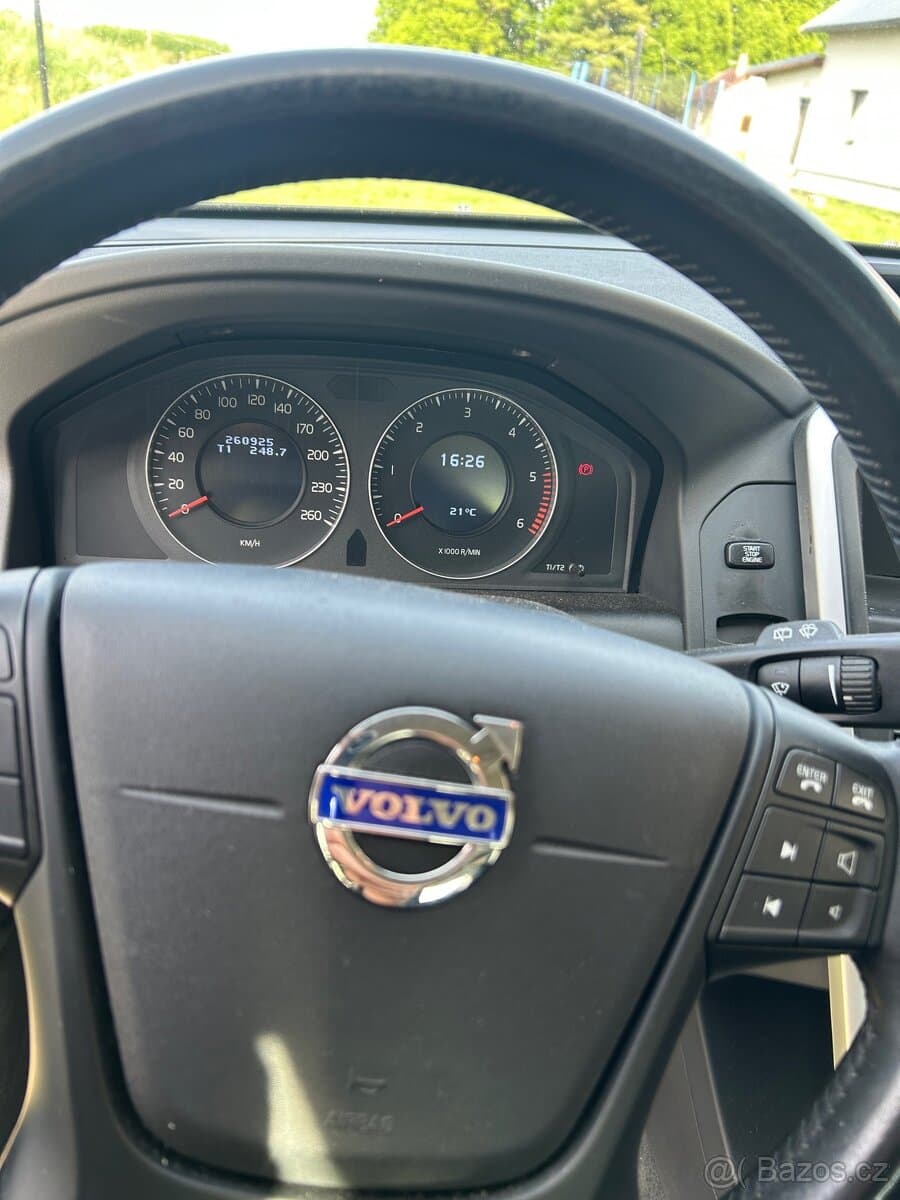 2010 Volvo XC60 - 8