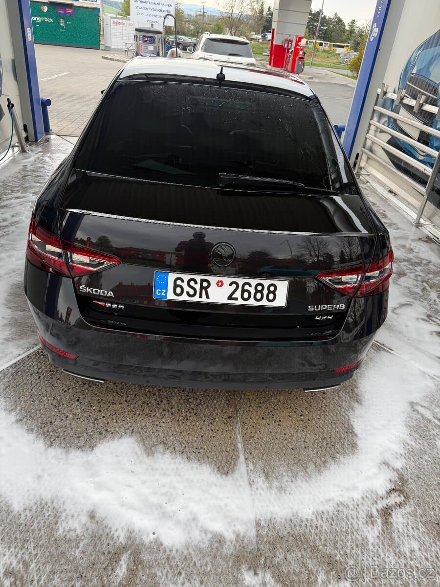 2016 Škoda SUPERB - 8