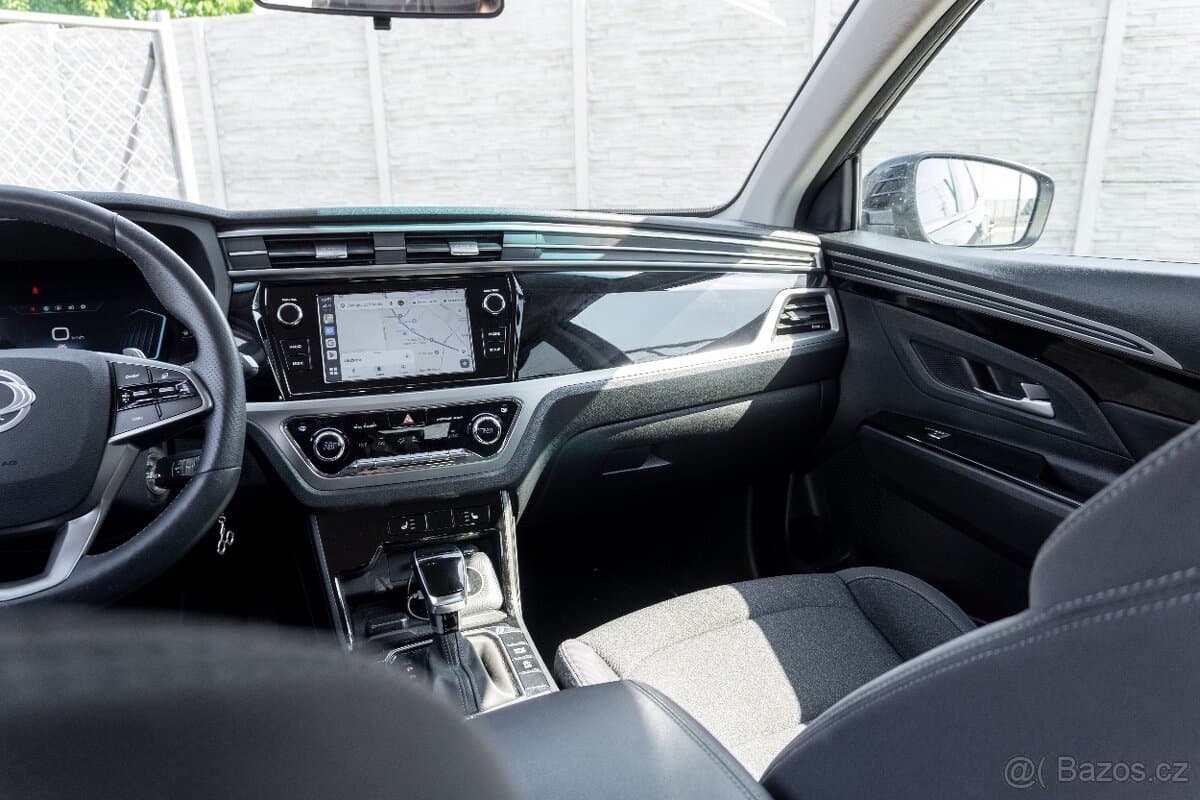 2023 SsangYong KORANDO - 8