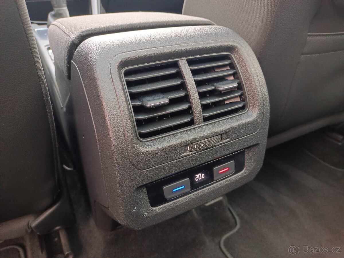 Volkswagen TOURAN - 8