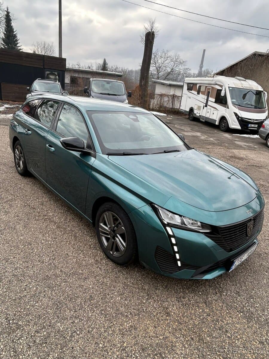 2022 Peugeot 308 - 8