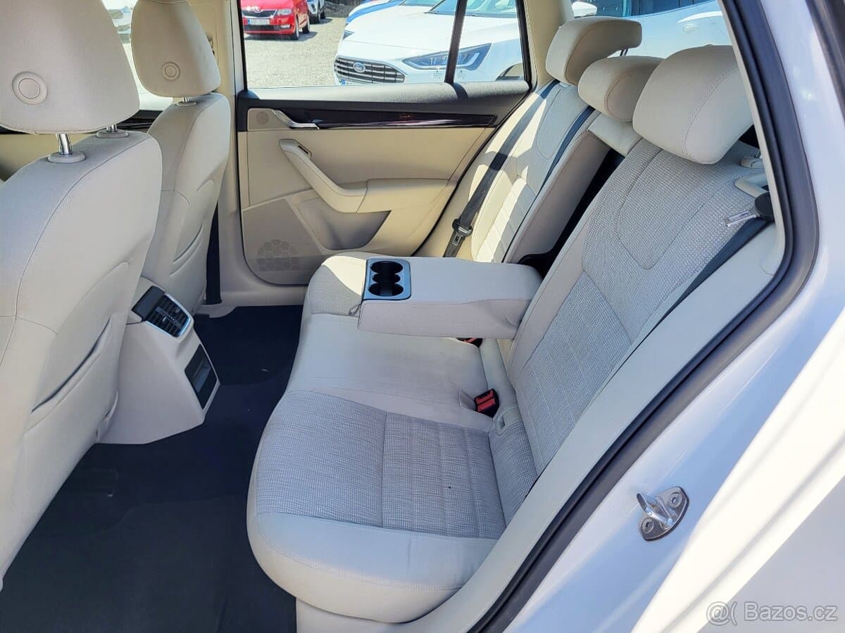 2016 Škoda OCTAVIA - 8