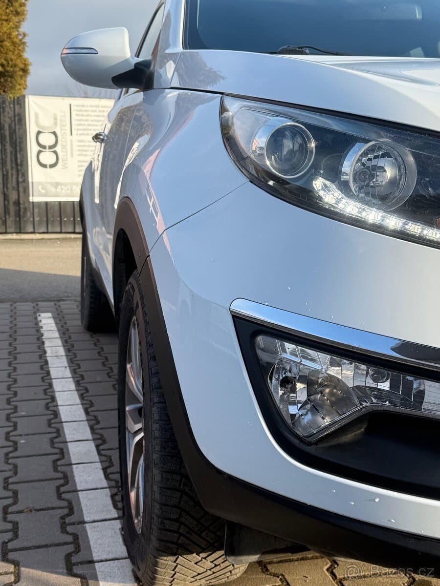 2015 Kia SPORTAGE - 8