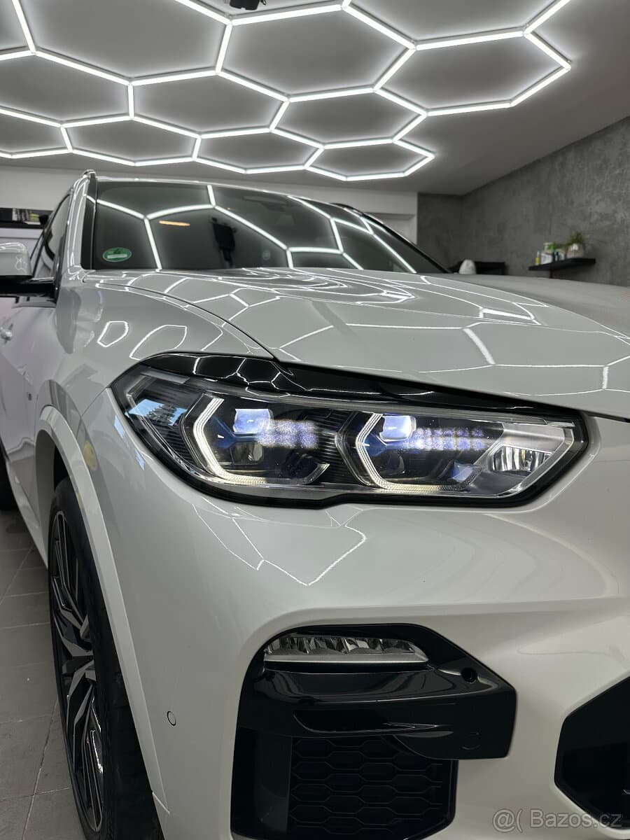 2021 BMW X5 - 8