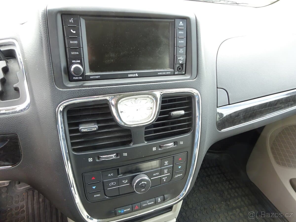 2013 Chrysler OSTATNÍ - 8