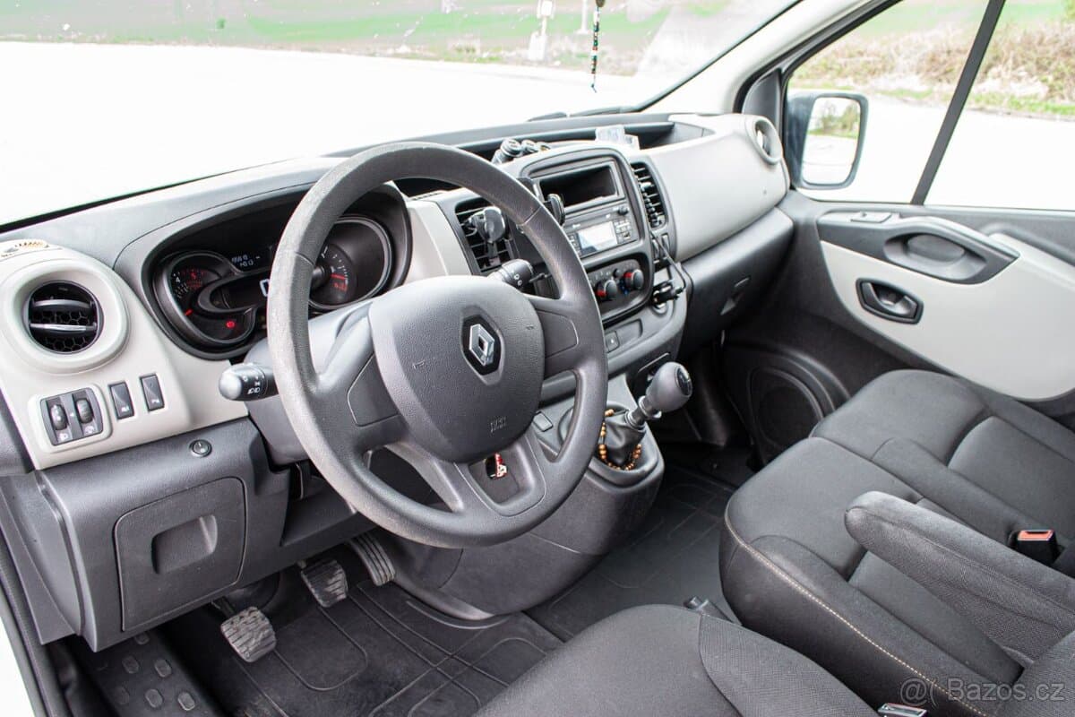 2020 Renault TRAFIC - 8