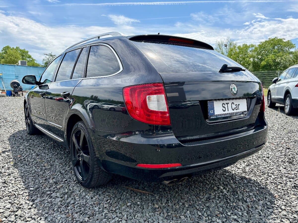 2010 Škoda SUPERB - 8