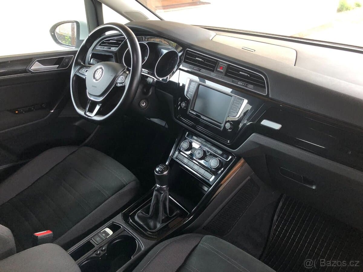 2016 Volkswagen TOURAN - 8