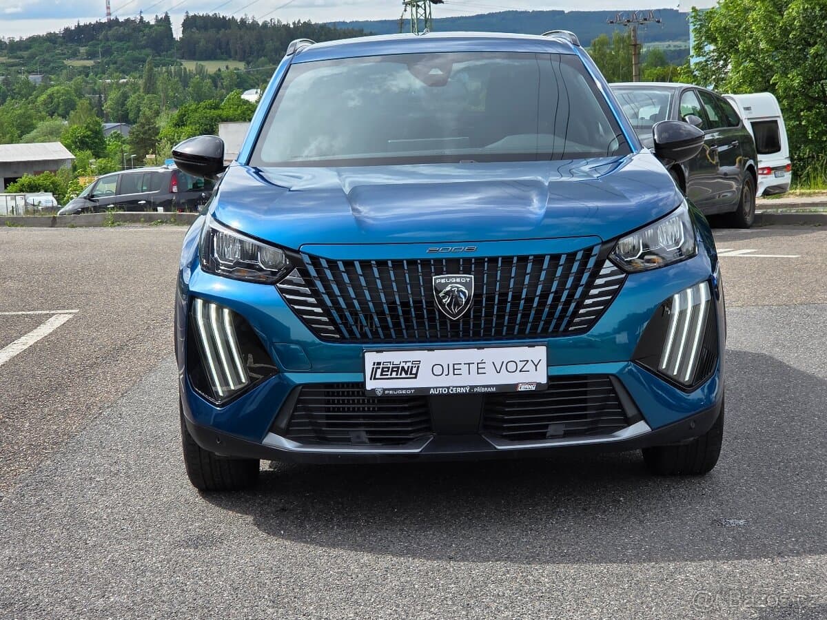 2025 Peugeot 2008 - 8