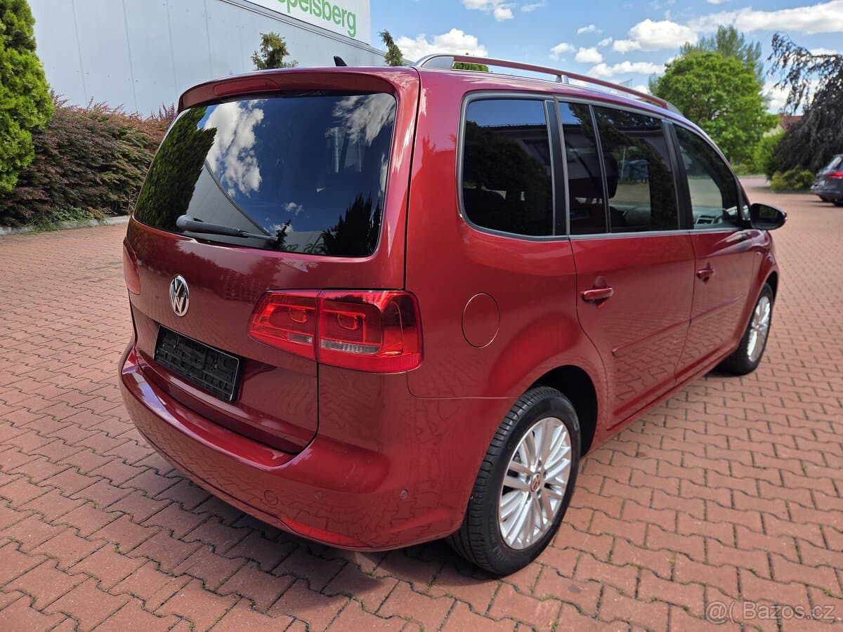 2015 Volkswagen TOURAN - 8