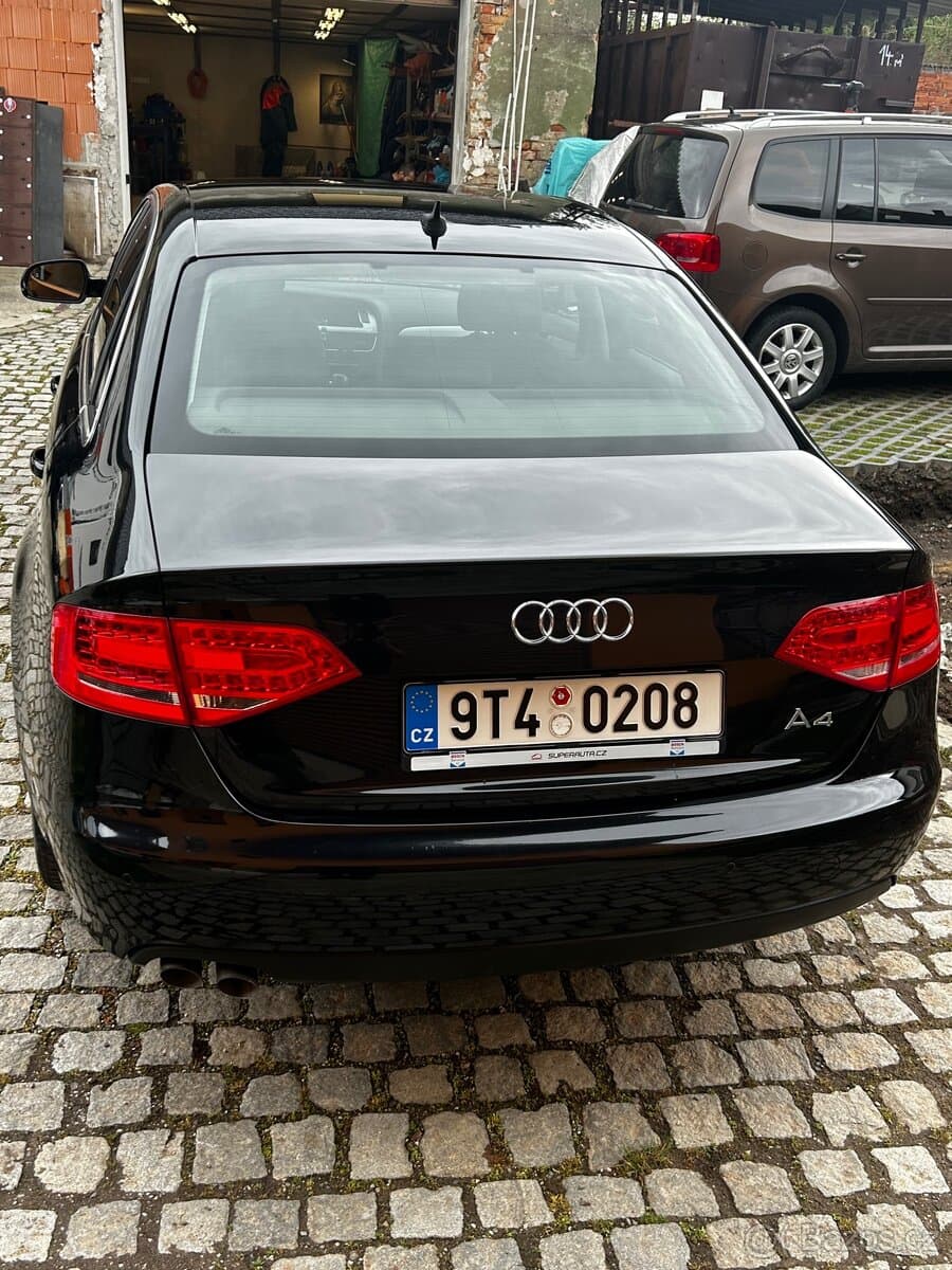 2012 Audi A4 - 8