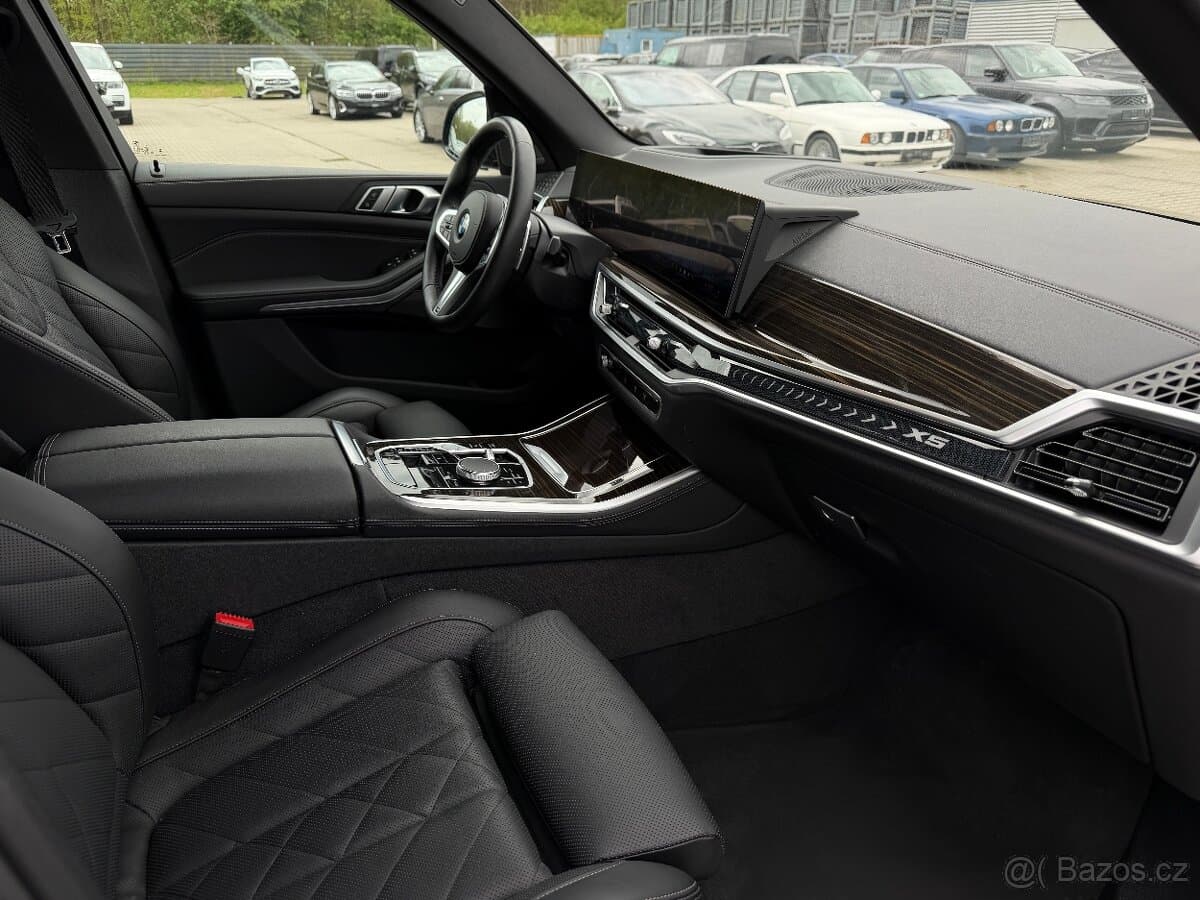 2024 BMW X5 - 8