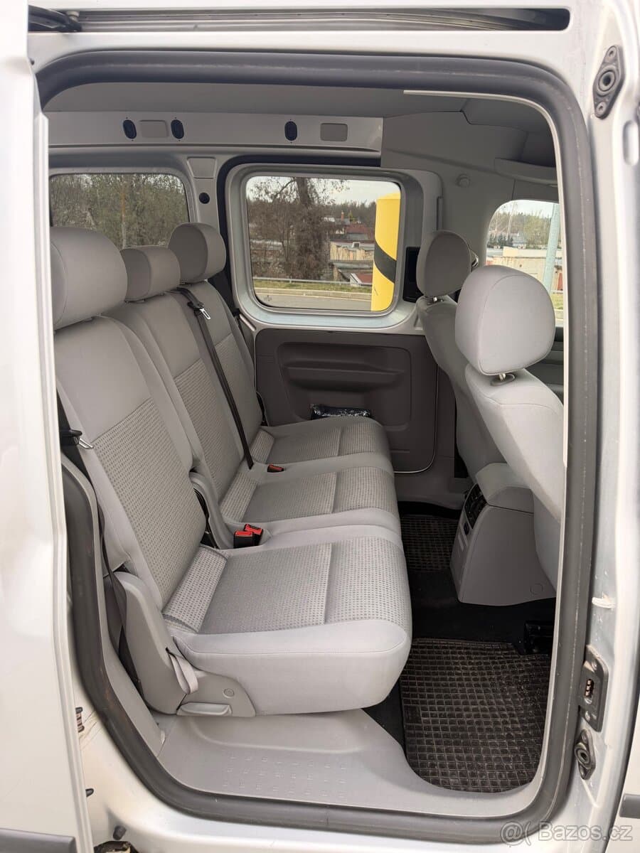 2010 Volkswagen CADDY - 8
