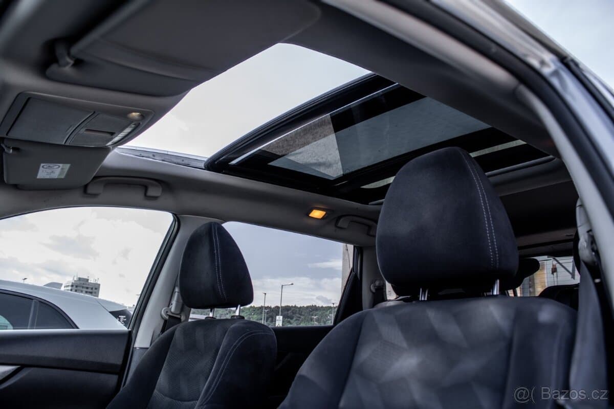 2015 Nissan X-TRAIL - 8