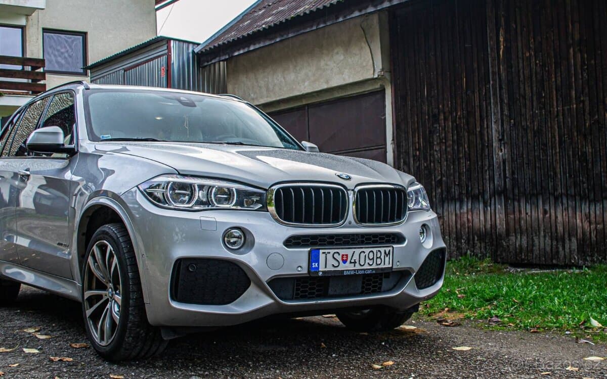 2017 BMW X5 - 8