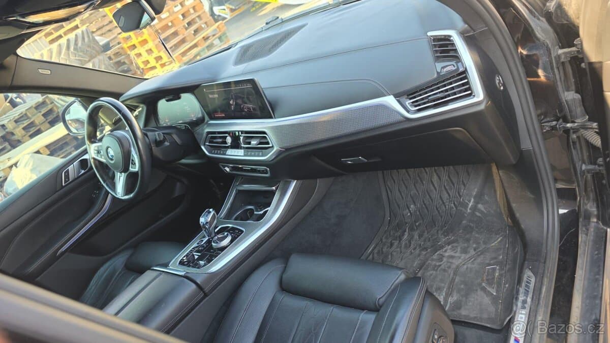 2020 BMW M5 - 8