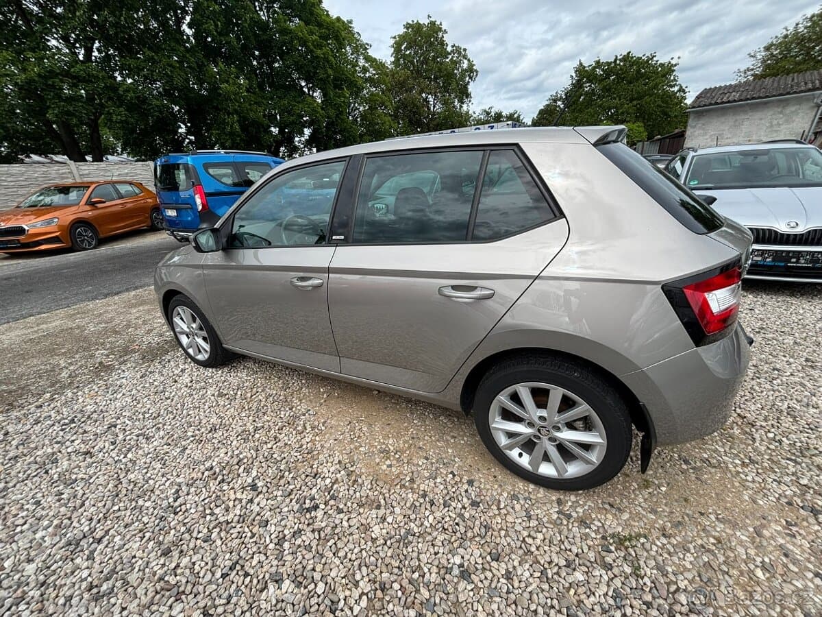 2016 Škoda FABIA - 8