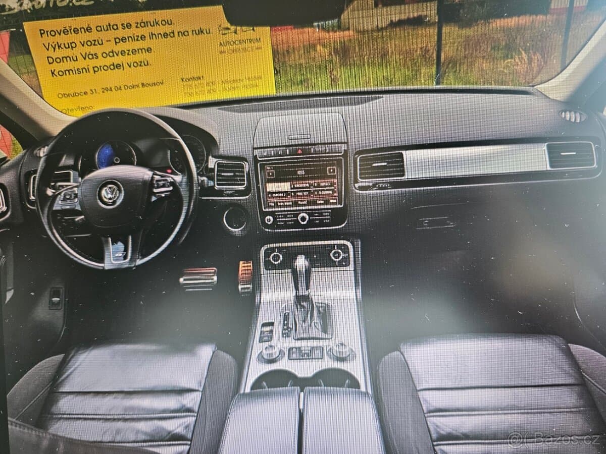 2018 Volkswagen TOUAREG - 8
