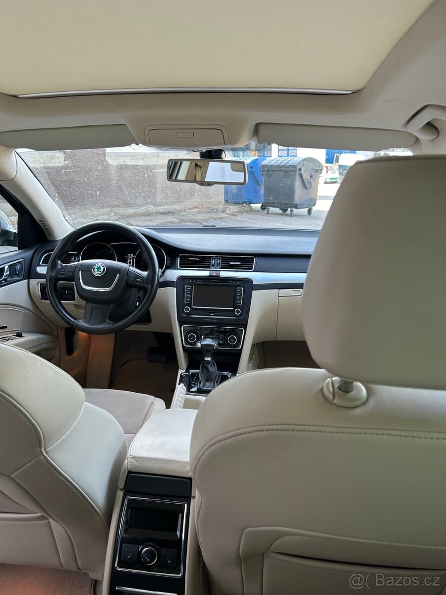 2012 Škoda SUPERB - 8