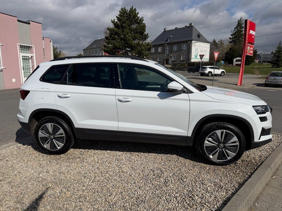 2023 Škoda KAROQ - 8
