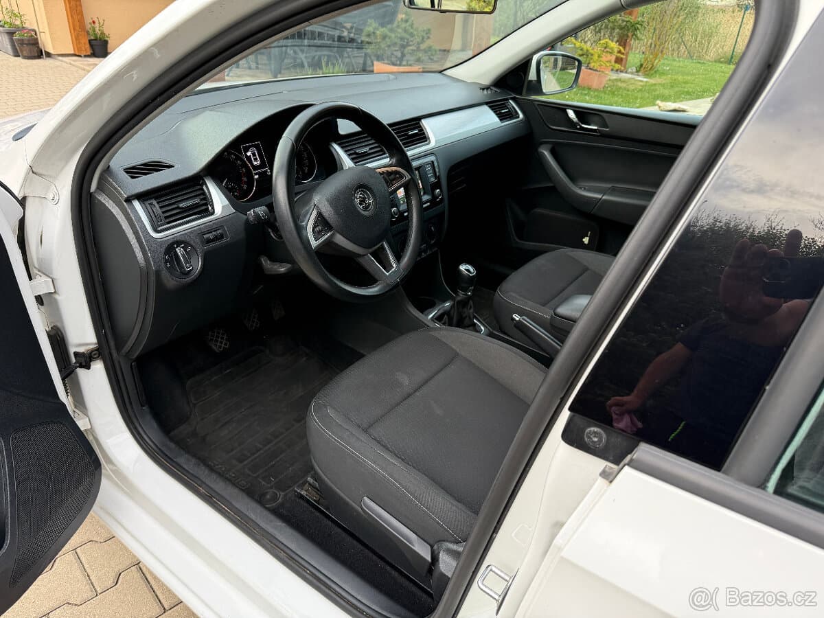 2015 Škoda RAPID - 8