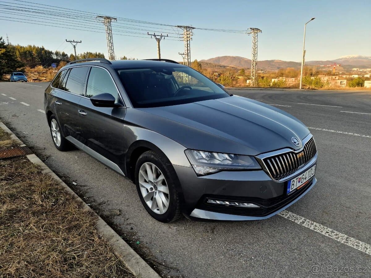 2022 Škoda SUPERB - 8