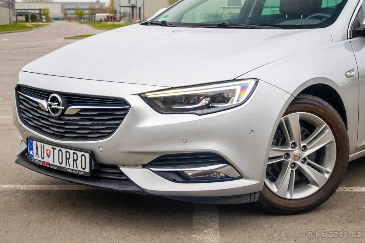 2018 Opel INSIGNIA - 8