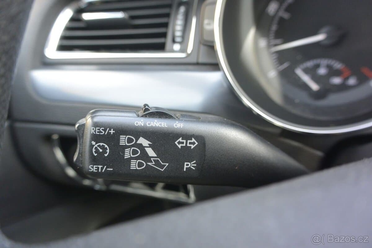 2010 Škoda SUPERB - 8