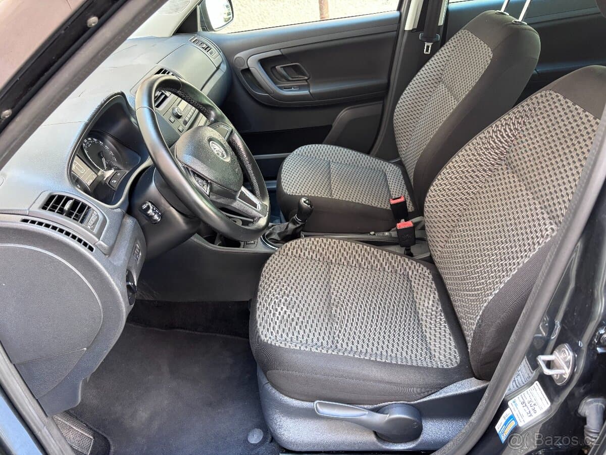 2014 Škoda FABIA - 8